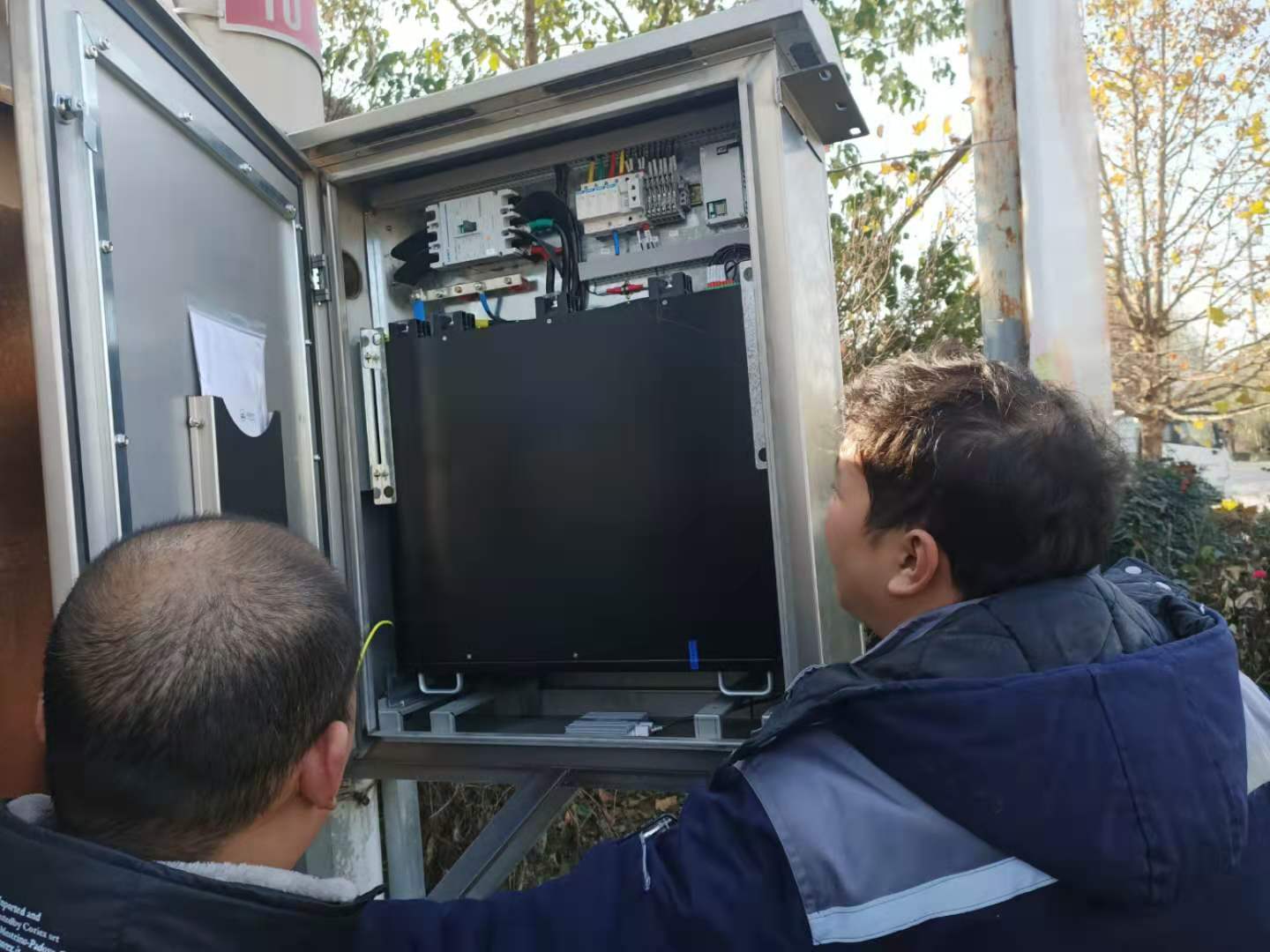 高潮H跪趴扩张调教男男视频