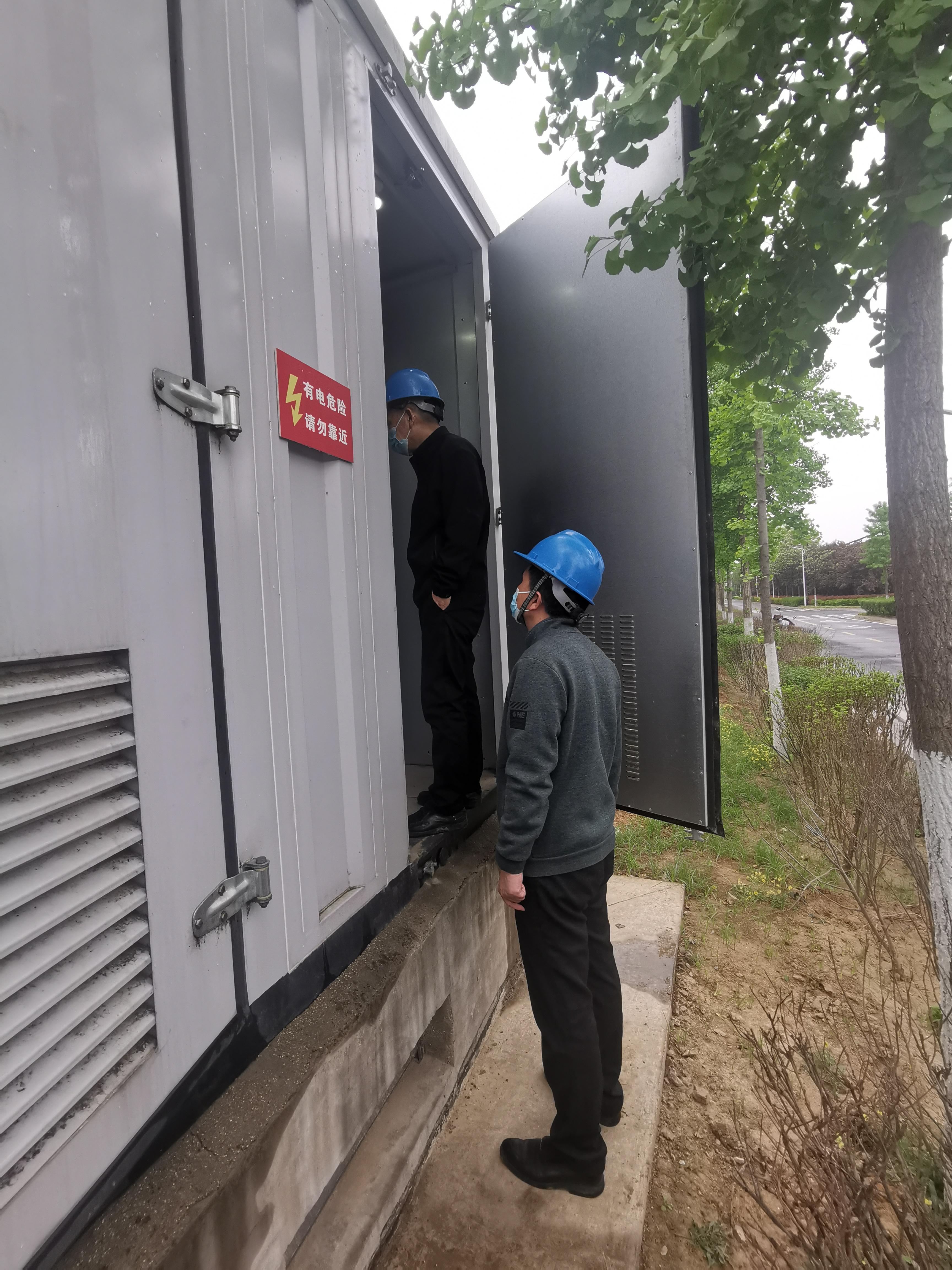 高潮H跪趴扩张调教男男视频