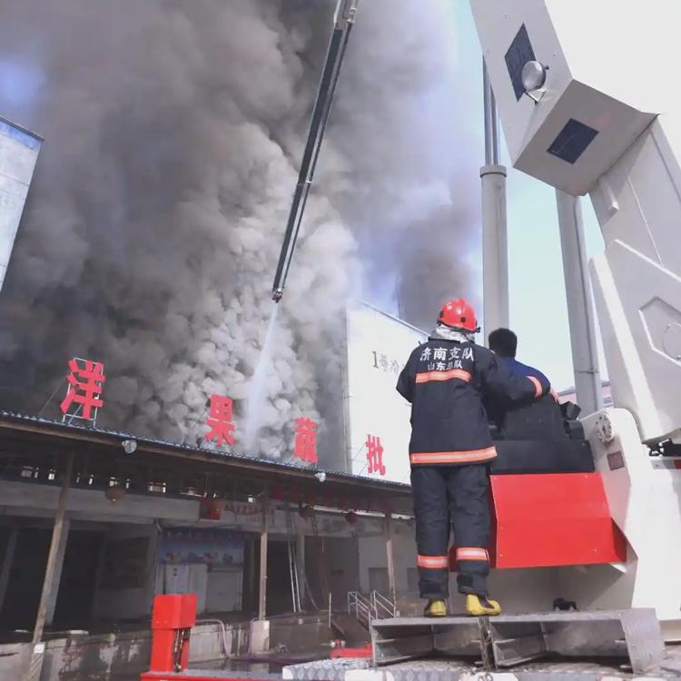 零线发热导致火灾